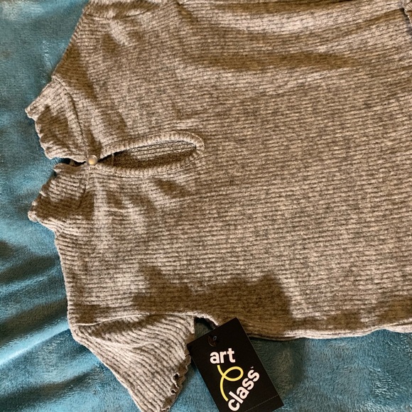 Romper - Picture 3 of 6